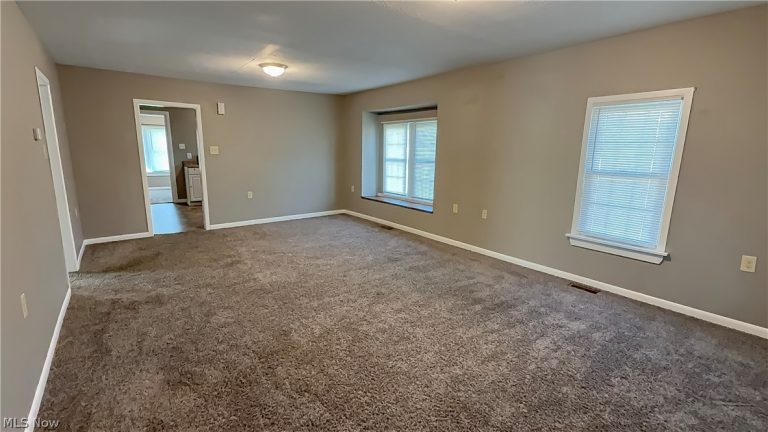 1300 23 Street, Vienna, WV - Photo 8
