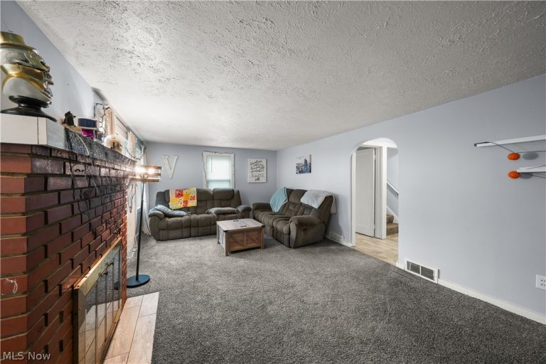 222 Stevens Street, Ravenna, OH - Photo 5