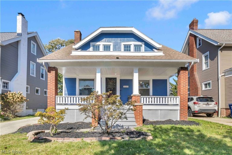3289 Silsby Road, Cleveland Heights, OH, 44118