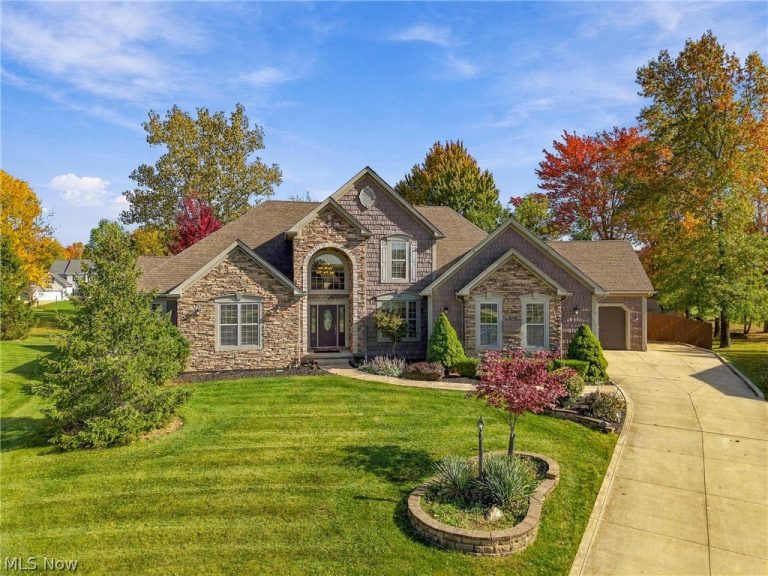 10219 Red Oak Drive, North Royalton, OH - Photo 3
