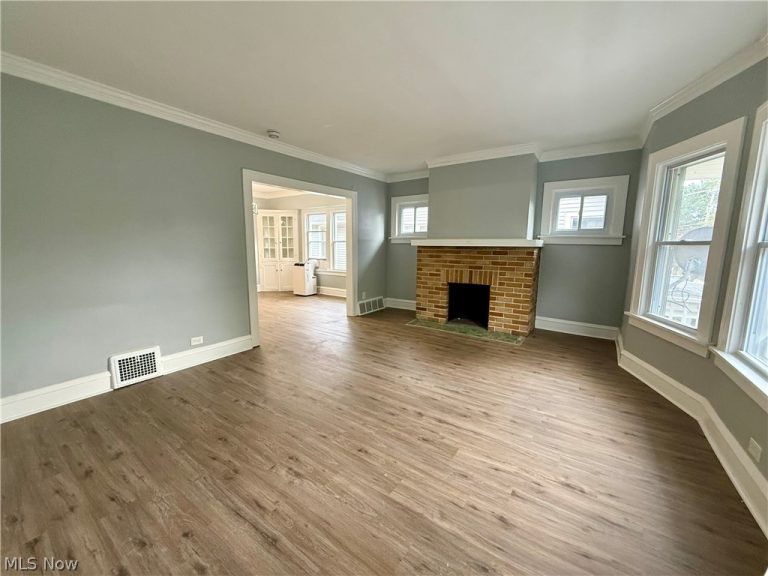 1307 Hathaway Avenue #2, Lakewood, OH - Photo 5
