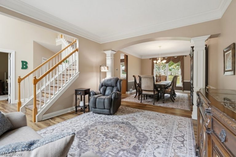 15295 Old Oak Drive, Strongsville, OH - Photo 8