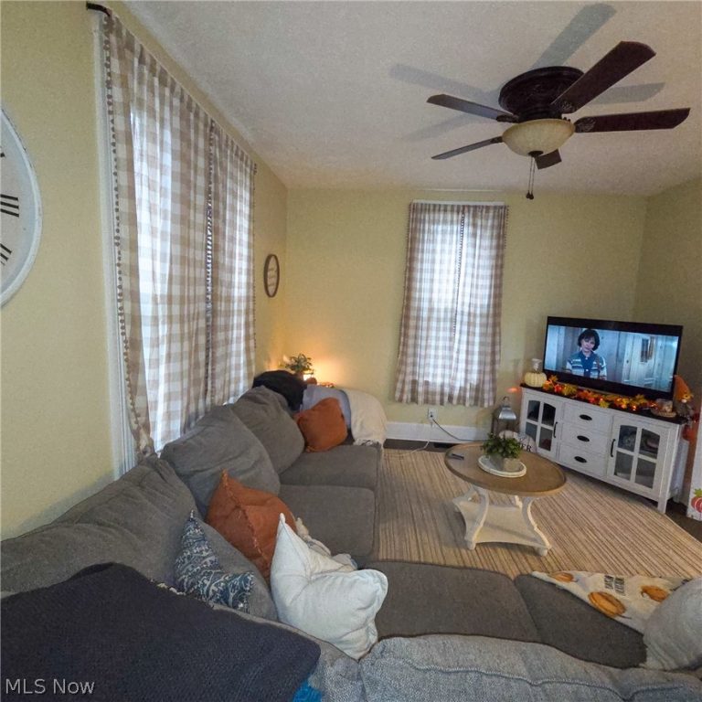 514 5th Street, Cambridge, OH - Photo 6