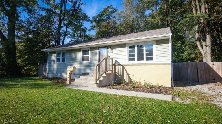 1344 Pontiac Avenue, Akron, OH - Photo 2