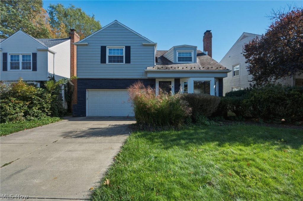 2255 Belvoir Boulevard, University Heights, OH