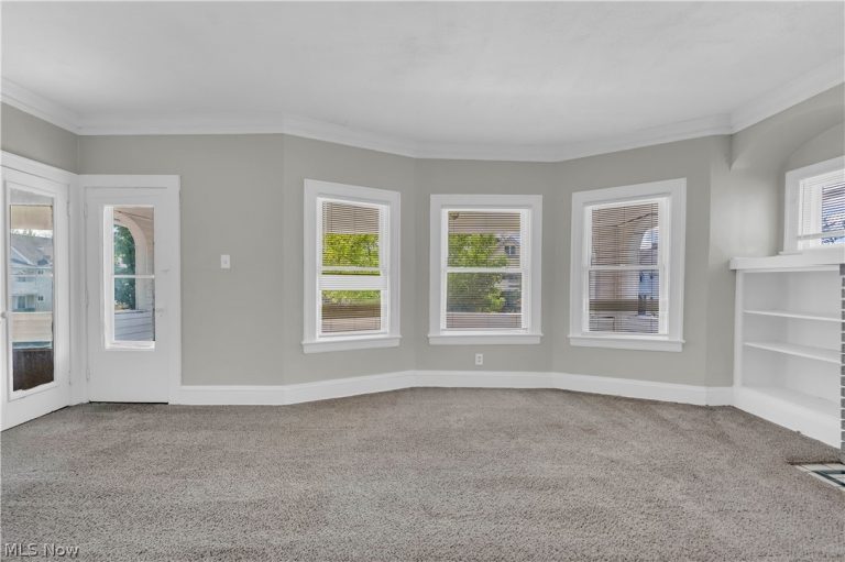 3652 153rd Street #2/UP, Cleveland, OH - Photo 8