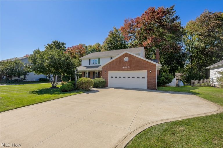 6425 Harborview Avenue, Canton, OH - Photo 3