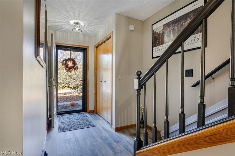 3710 Mercedes Place #8, Canfield, OH - Photo 5
