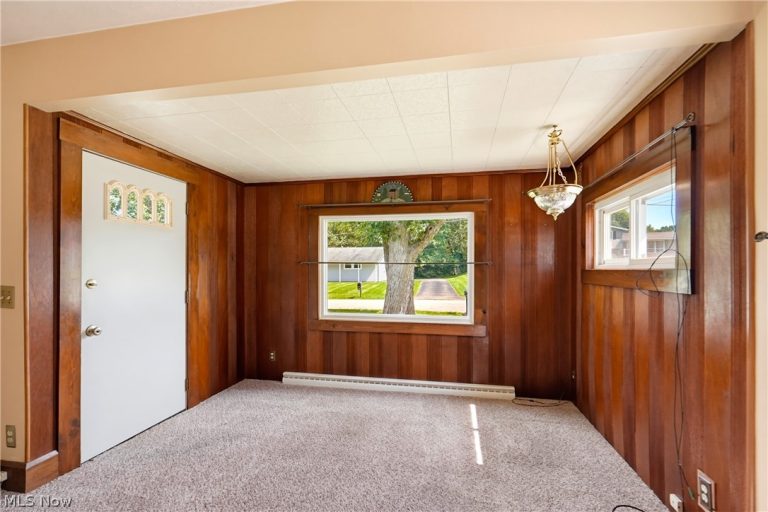 1237 Stardale Avenue, Massillon, OH - Photo 3