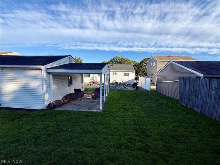 865 Pelley Drive, Cleveland, OH - Photo 6