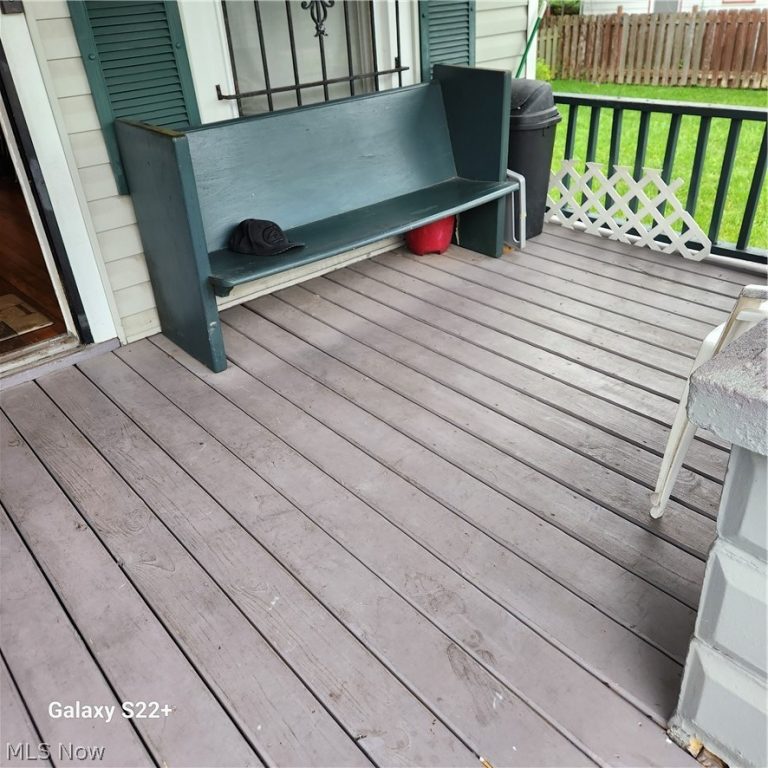 12010 Farringdon Avenue, Cleveland, OH - Photo 3