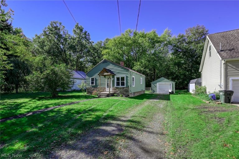755 17th Street, Sebring, OH - Photo 6