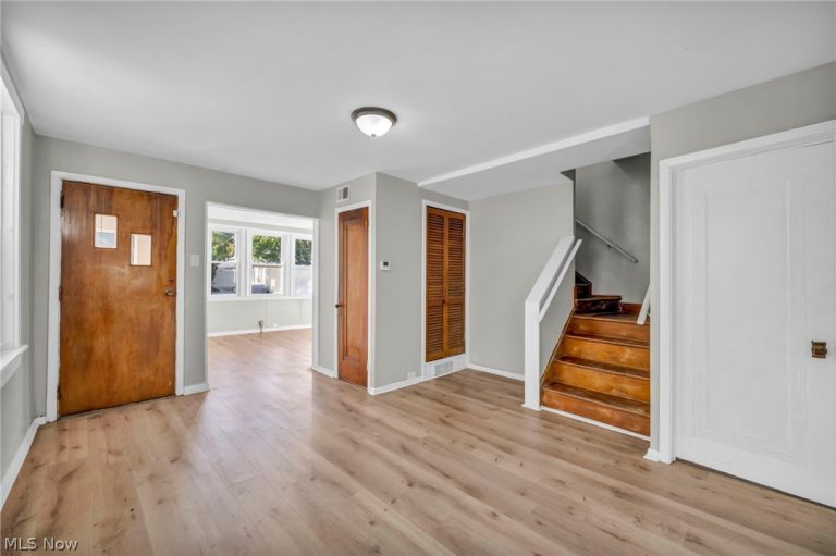 3271 50th Street, Cleveland, OH - Photo 5