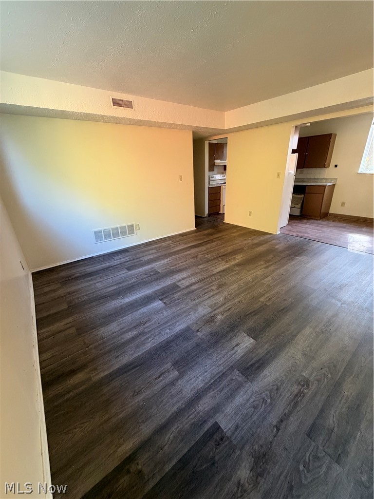 1122 Maryville Avenue, Akron, OH - Photo 3