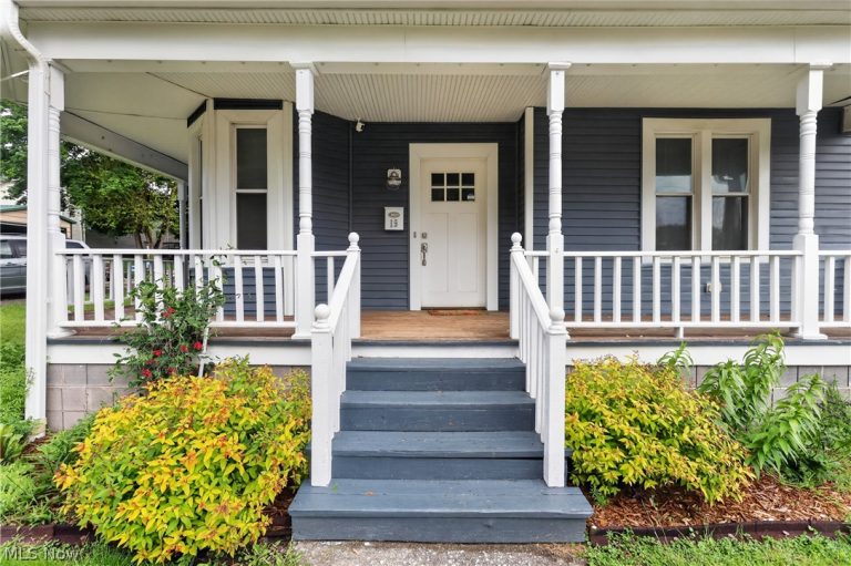 19 Butler Avenue, Niles, OH - Photo 3