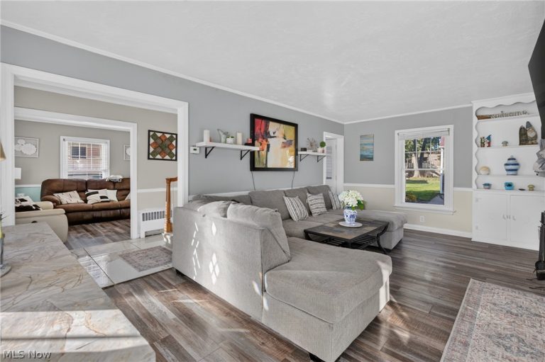 185 Gould Avenue, Bedford, OH - Photo 8