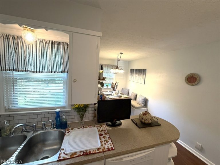 4626 17th Street, Canton, OH - Photo 6
