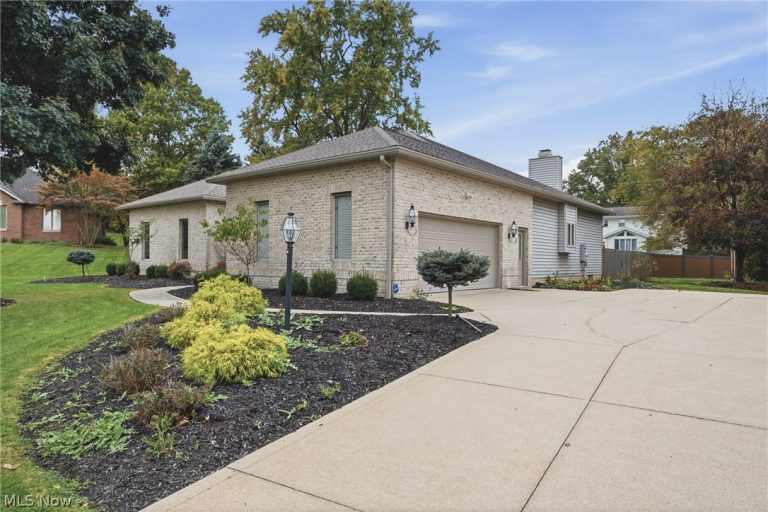 4609 Kingsrow Avenue, Canton, OH - Photo 4