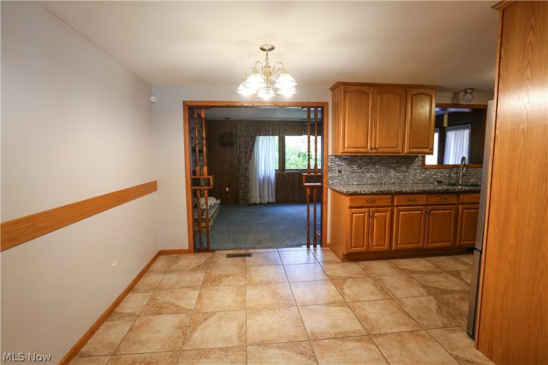 315 Noble Place, Massillon, OH - Photo 5