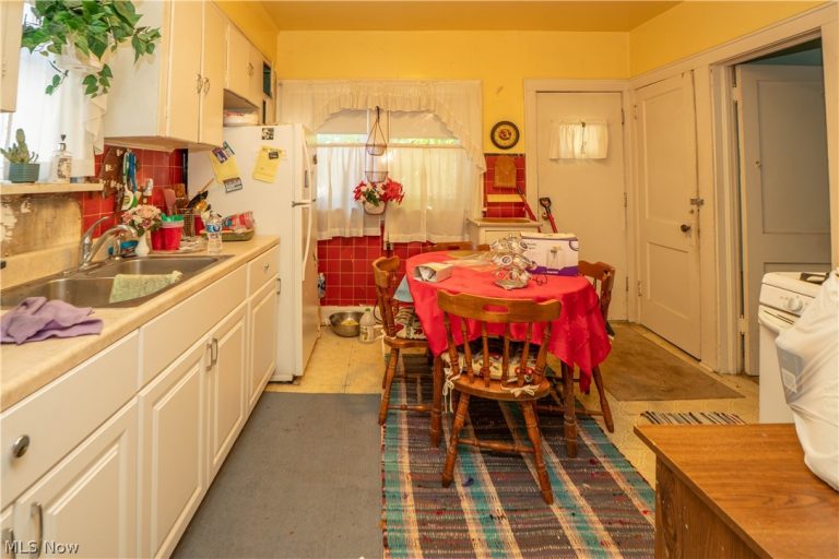 2354 21st Street, Canton, OH - Photo 6