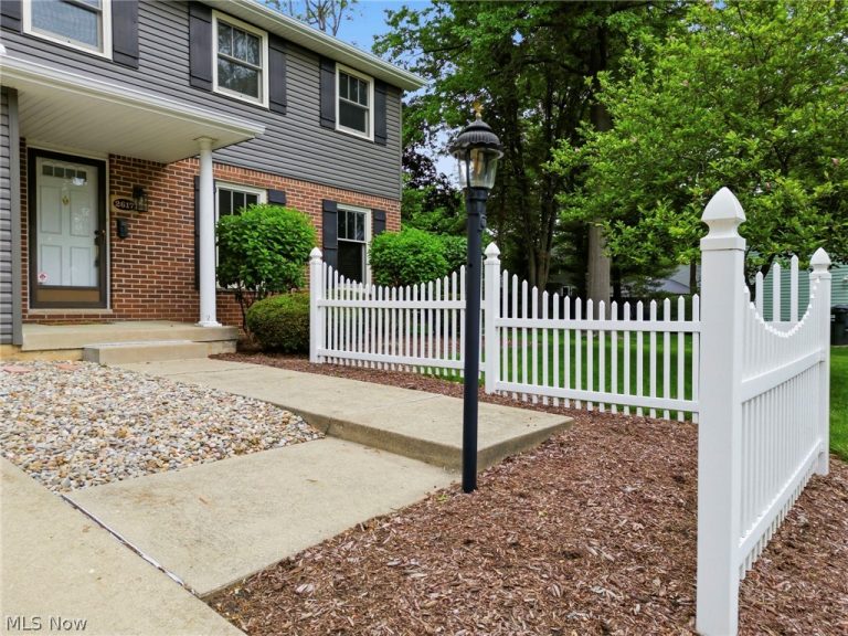 2617 Northam Circle, North Canton, OH - Photo 8