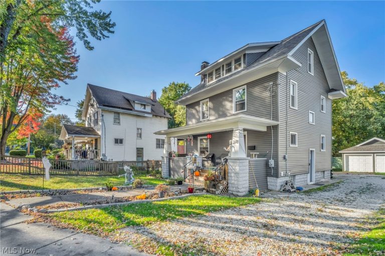 278 Shawnee Path, Akron, OH - Photo 4