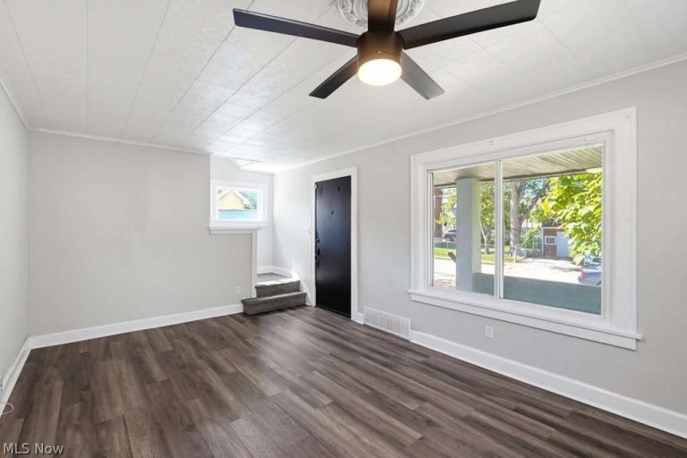 59 Elm Street, Bedford, OH - Photo 3