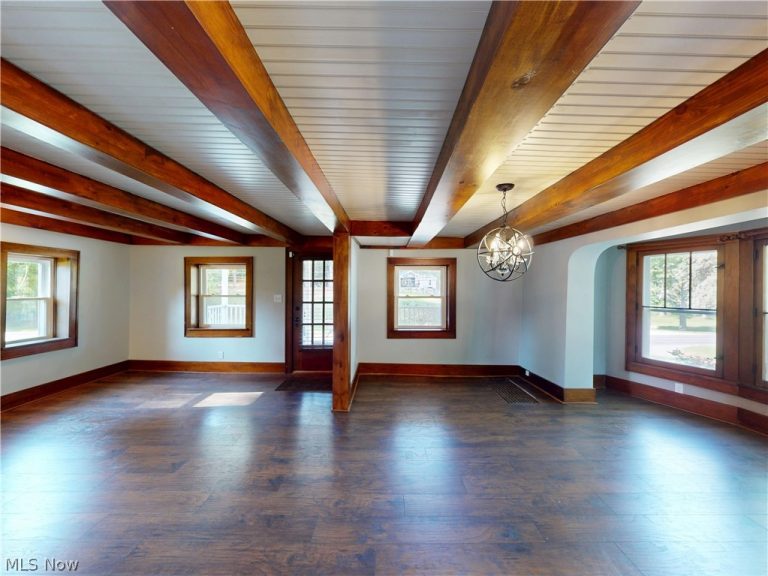 713 Randolph Road, Mogadore, OH - Photo 8