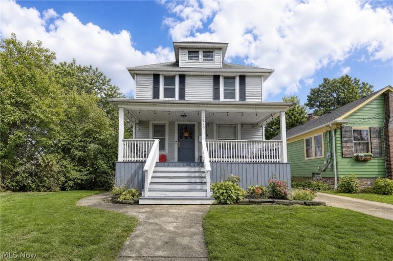 2179 Alger Road, Lakewood, OH - Photo 2