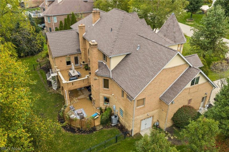 2942 Torrey Pines Circle, Canton, OH - Photo 4