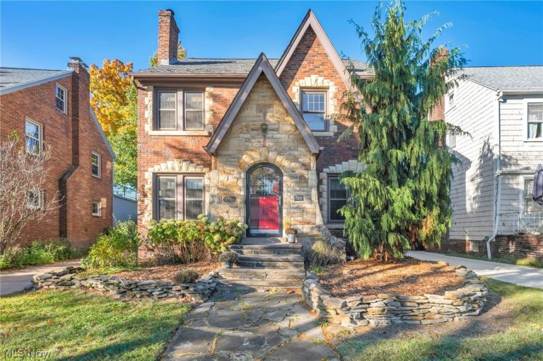 3561 Tullamore Road, University Heights, OH, 44118