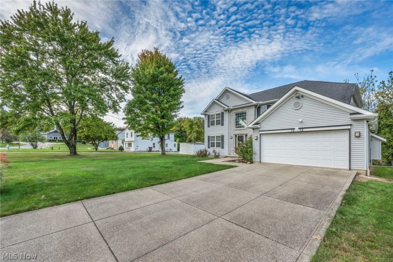 7278 Kentucky Drive, Bedford, OH - Photo 3