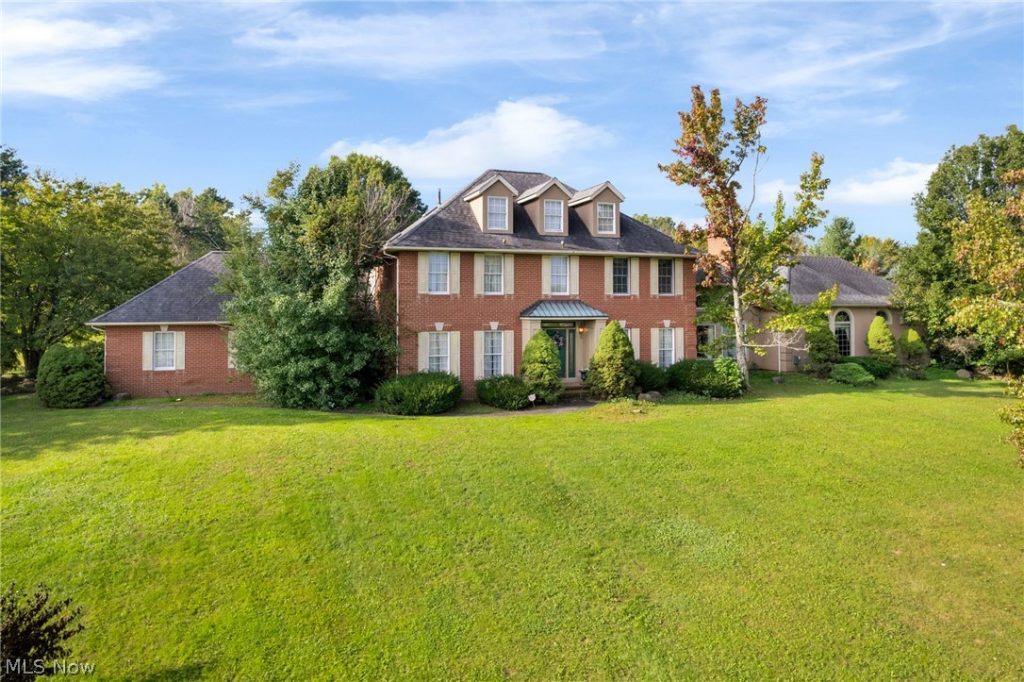6705 Arlington Avenue, Massillon, OH