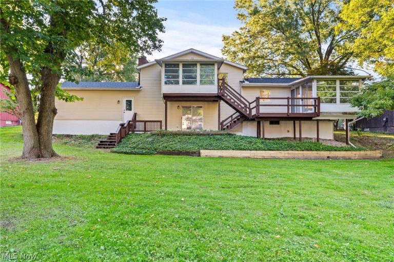 239 Indian Hills Drive, Tallmadge, OH - Photo 3