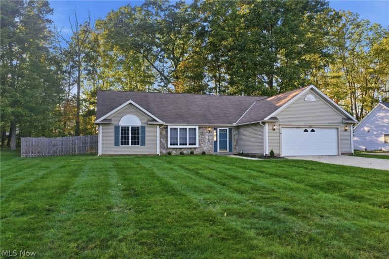 8912 Isabelle Lane, Macedonia, OH - Photo 4
