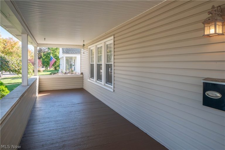 1503 Ridge Road, Canton, OH - Photo 3