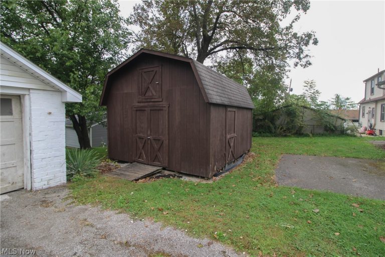3908 Mahoning Avenue, Youngstown, OH - Photo 5