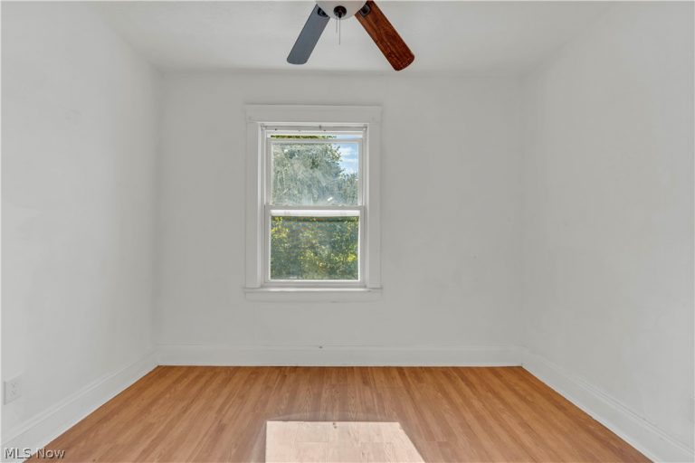 1111 76th Street, Cleveland, OH - Photo 5
