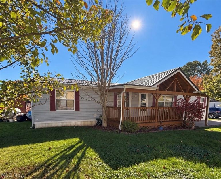 13058 Kevin Lane, Chardon, OH, 44024