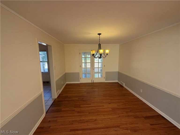 2712 Green Road, Shaker Heights, OH - Photo 6
