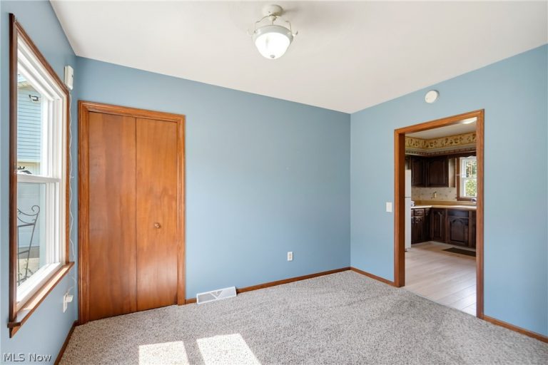 1237 Stardale Avenue, Massillon, OH - Photo 8