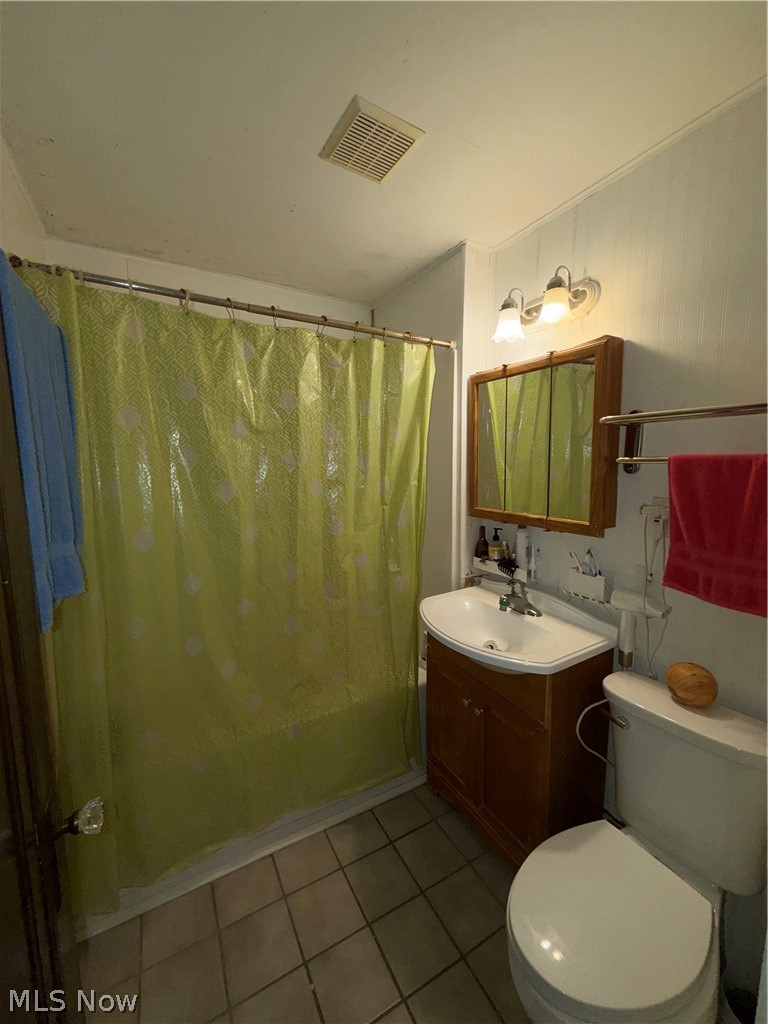 18007 Harland Avenue, Cleveland, OH - Photo 6