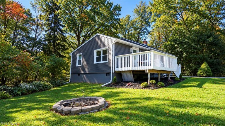 1714 Woods Road, Akron, OH - Photo 5