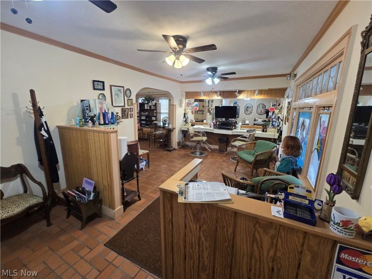 24279 Lorain Road, North Olmsted, OH - Photo 4