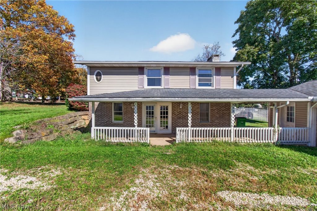 410 Mckinley Avenue, Carrollton, OH