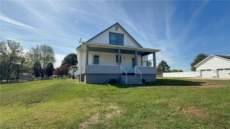 1300 23 Street, Vienna, WV - Photo 4