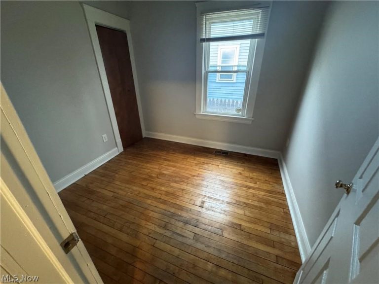 3733 14th Street, Cleveland, OH - Photo 6