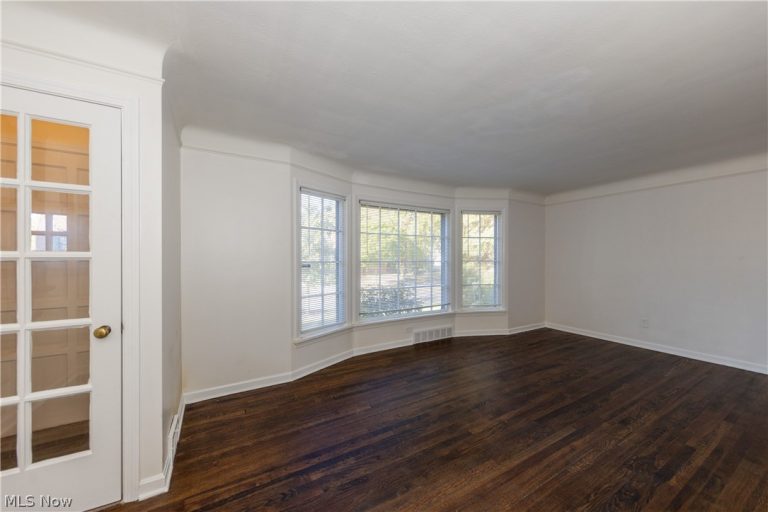 1171 Castleton Road, Cleveland Heights, OH - Photo 3