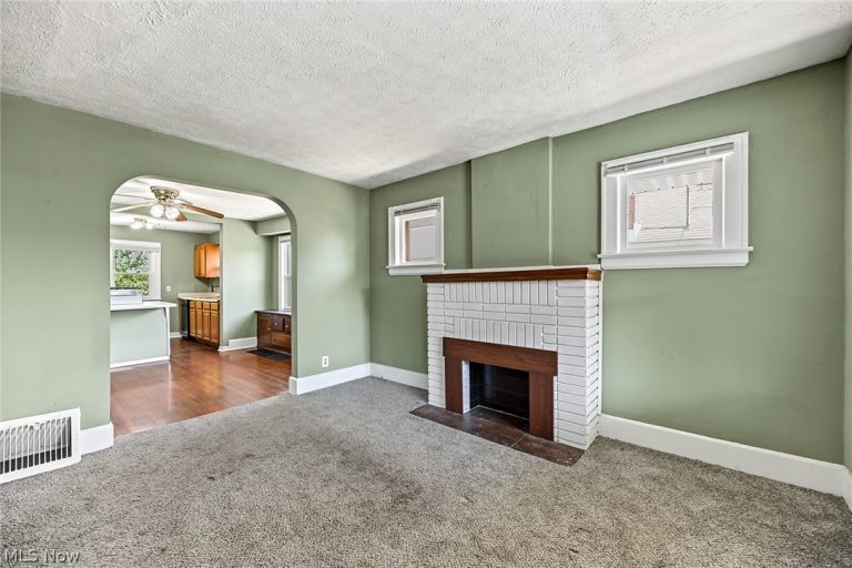 1897 Marks Avenue, Akron, OH - Photo 3