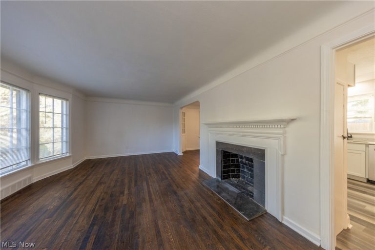 1171 Castleton Road, Cleveland Heights, OH - Photo 2